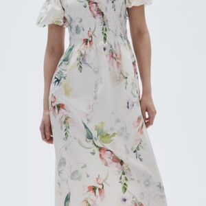 H&M OFF-THE-SHOULDER PUFF SLEEVED POPLIN WHITE FLORAL DRESS size M